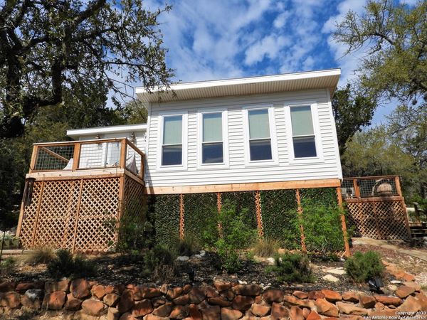 171 SUNSET DRIVE, Lakehills, TX 78063