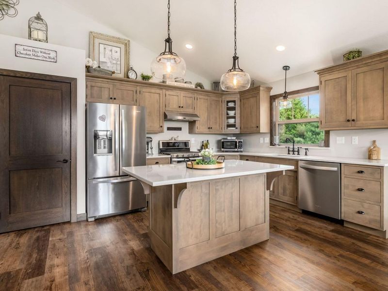 224 Blue Bird Drive, Butler, OH 44822 Photo 12