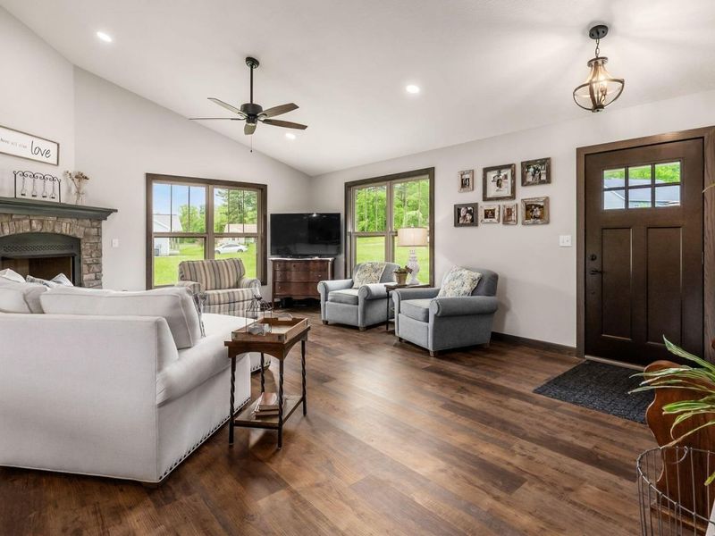 224 Blue Bird Drive, Butler, OH 44822 Photo 8