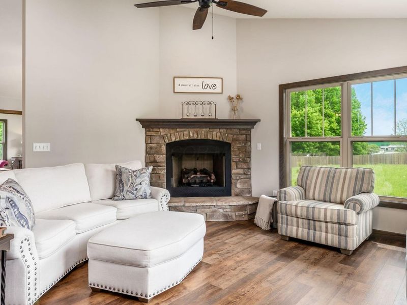 224 Blue Bird Drive, Butler, OH 44822 Photo 9