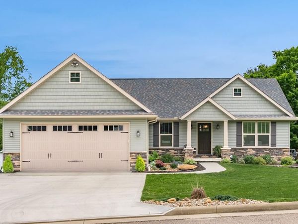 224 Blue Bird Dr, Butler, OH 44822