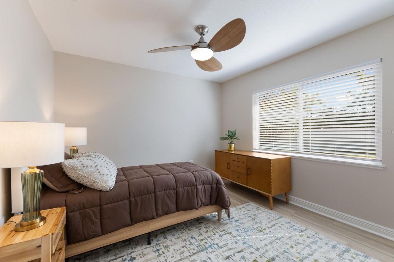 237 85th Street, Holmes Beach, FL 34217 Photo