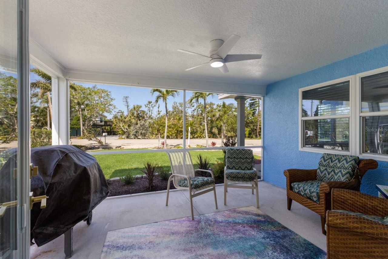 237 85th Street, Holmes Beach, FL 34217 Photo