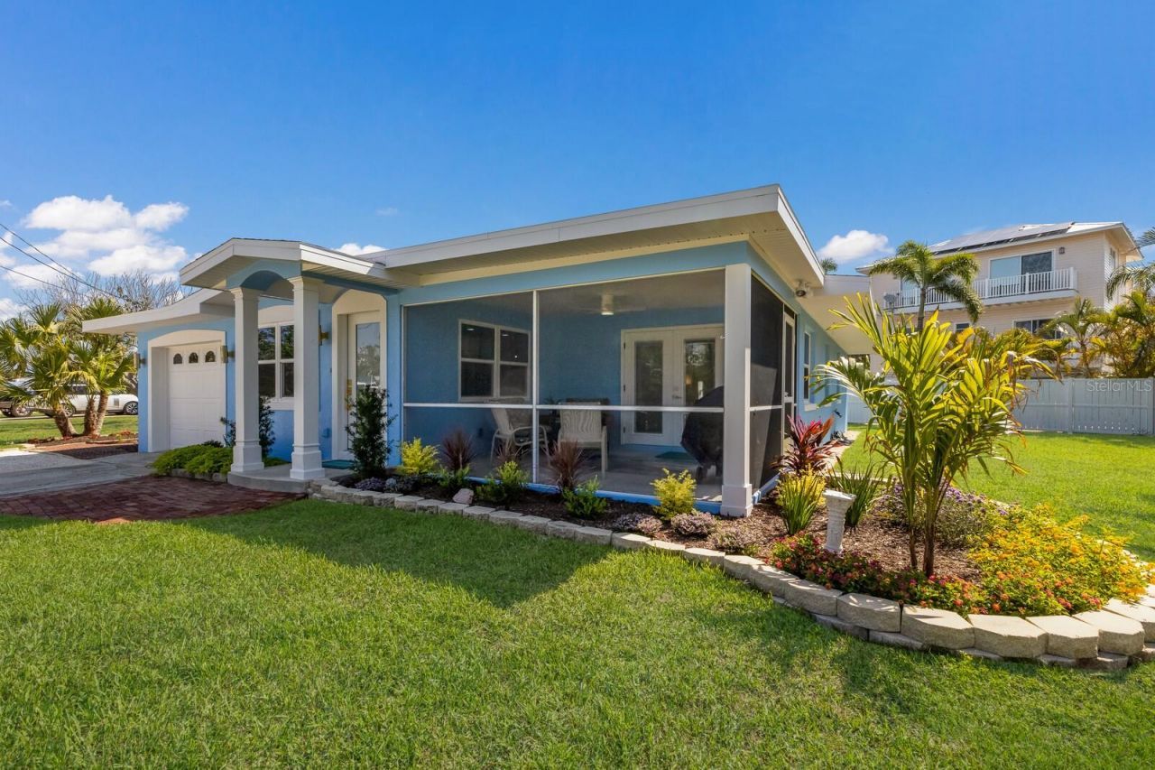 237 85th Street, Holmes Beach, FL 34217 Photo