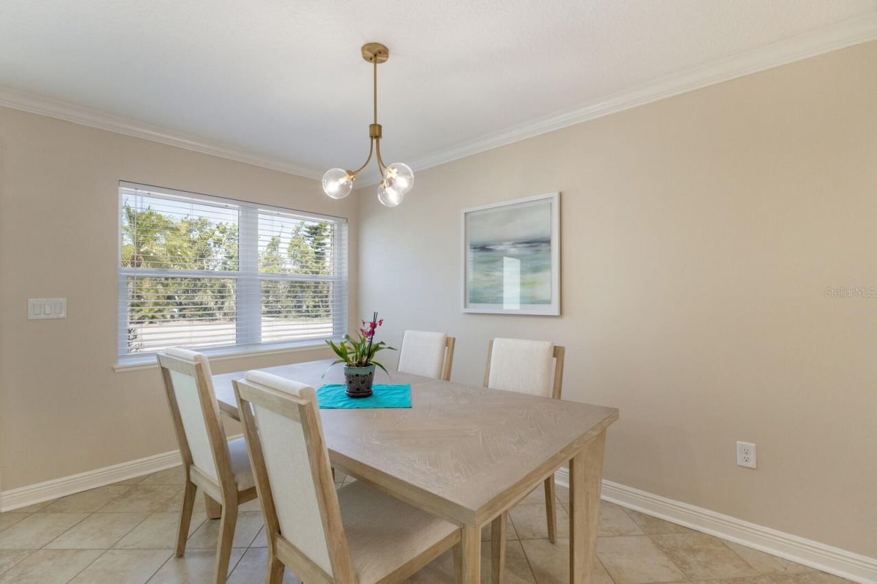 237 85th Street, Holmes Beach, FL 34217 Photo