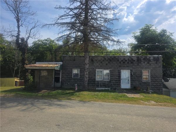 359 Ewing St, Meadow Lands, PA 15347