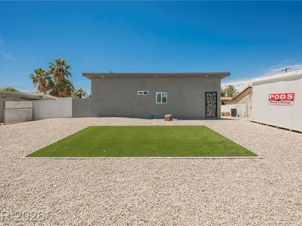 2807 Hermosa Street, Las Vegas, NV 89169
