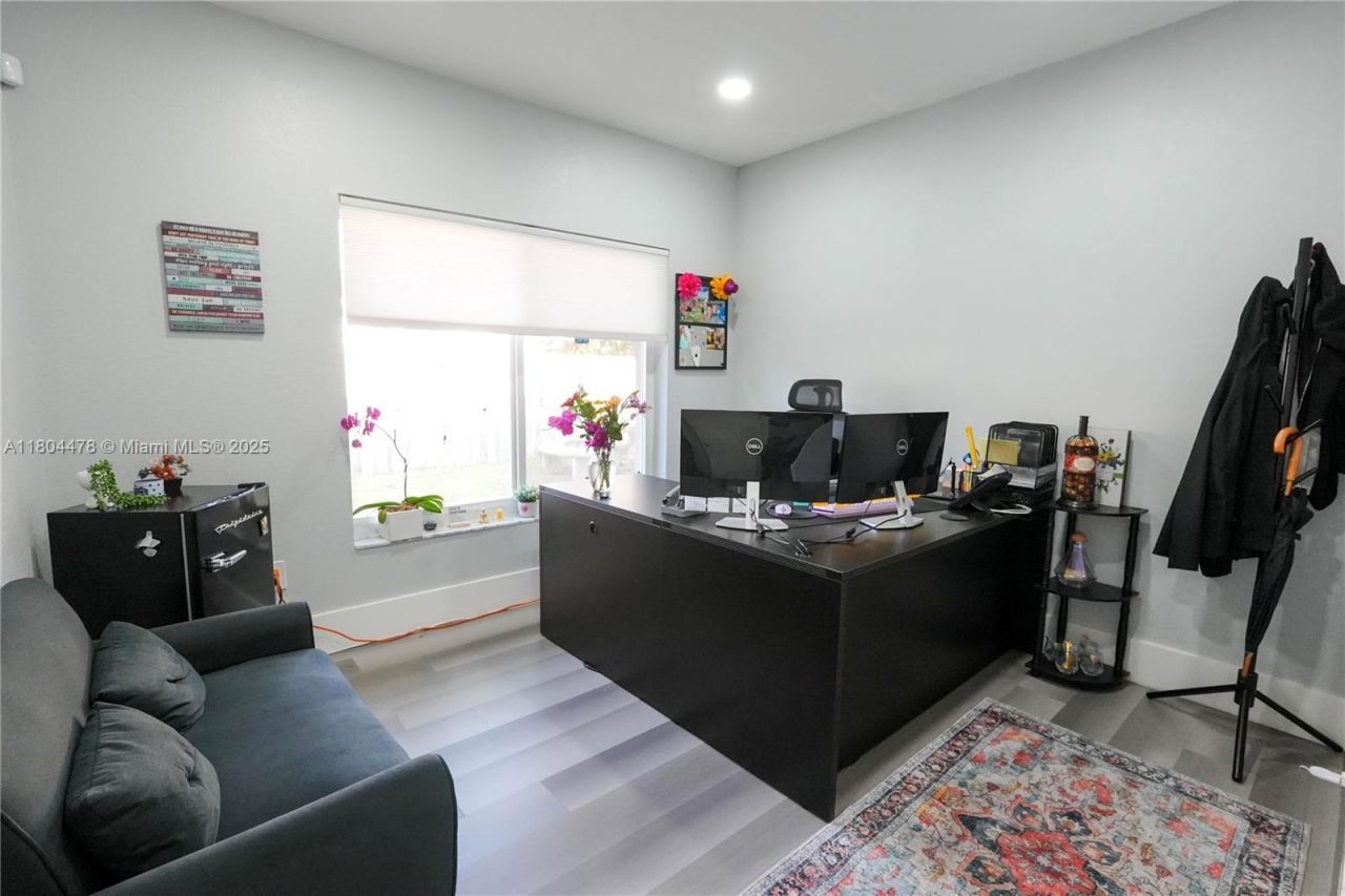 8125 SW 120th St, Pinecrest, FL 33156 Photo