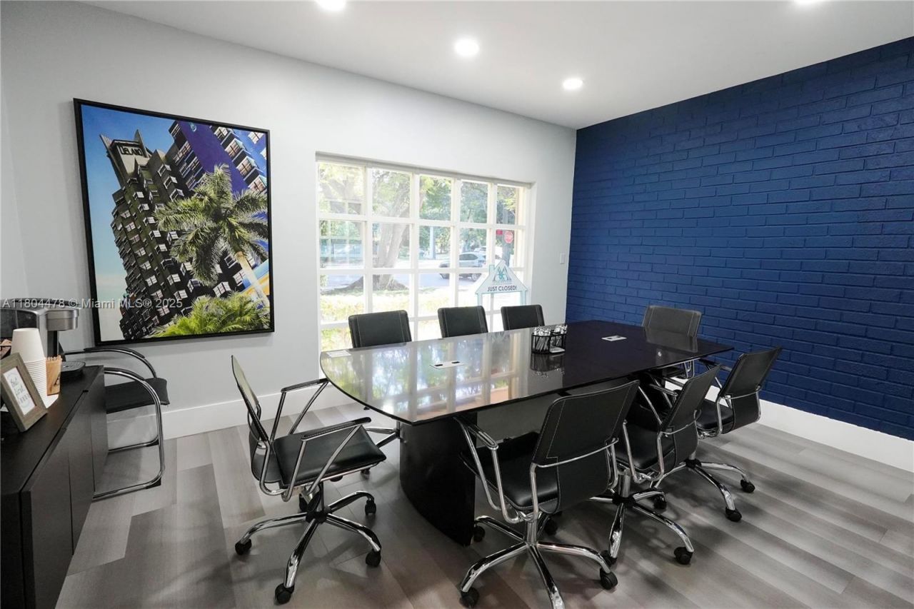 8125 SW 120th St, Pinecrest, FL 33156 Photo