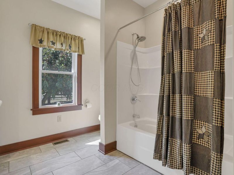 22119 State Route 104, Circleville, OH 43113 Photo 15