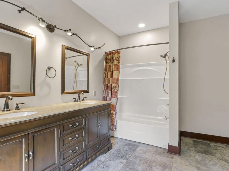 22119 State Route 104, Circleville, OH 43113 Photo 24