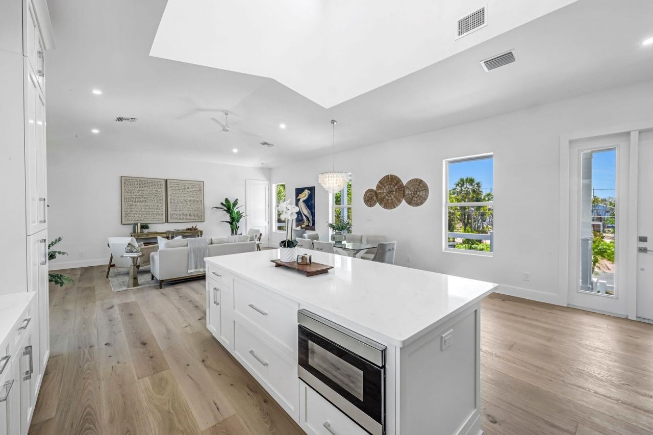 742 Nerita St, Sanibel, FL 33957 Photo