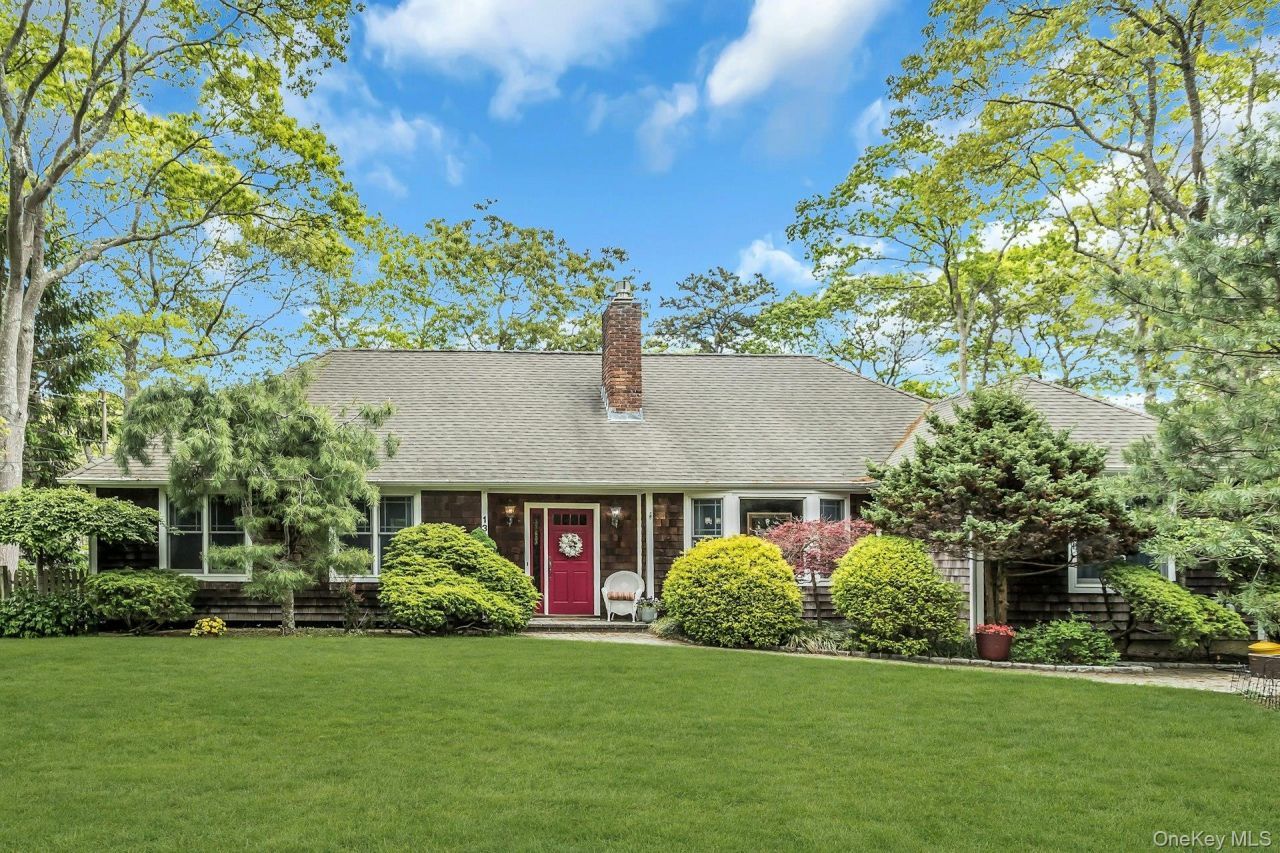 13 Delacey Avenue, East Quogue, NY 11942 Main Photo