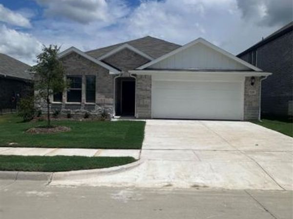 225 Sugarlands Drive, Greenville, TX 75402