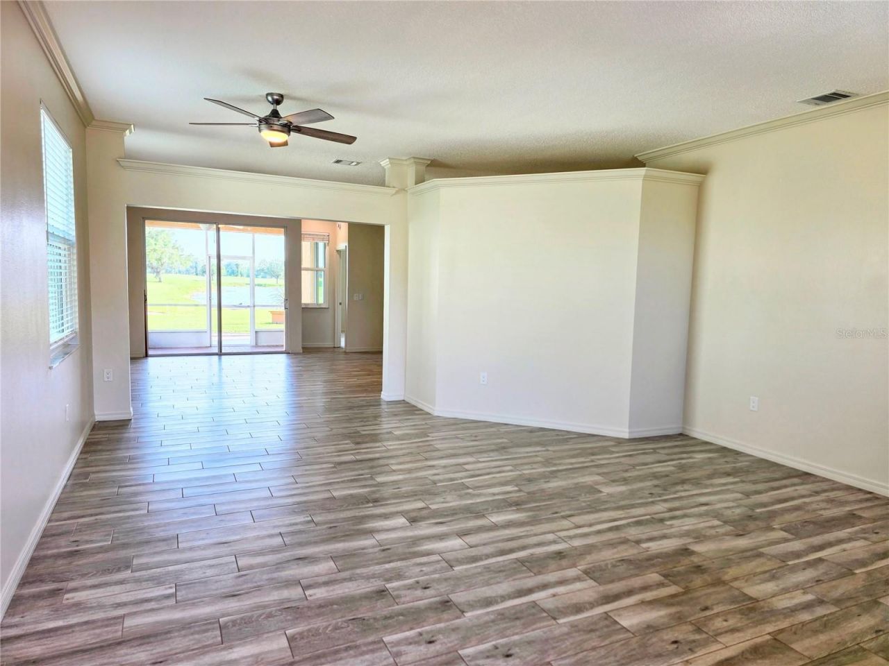 834 Springwood Circle, Bradenton, FL 34212 Photo