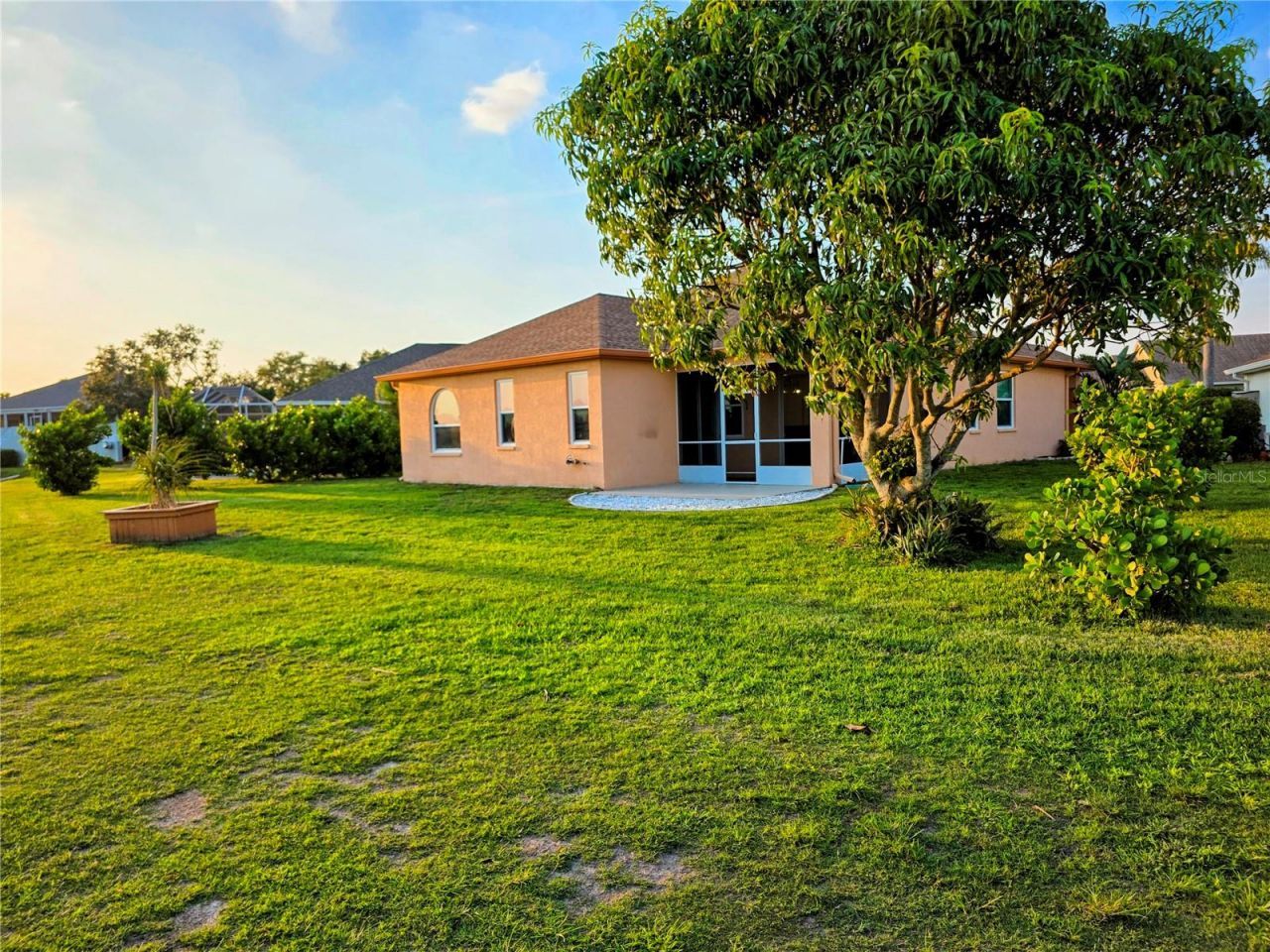 834 Springwood Circle, Bradenton, FL 34212 Photo