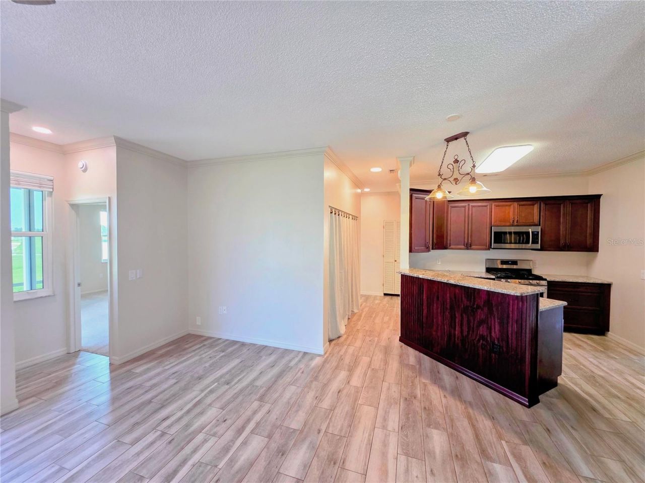 834 Springwood Circle, Bradenton, FL 34212 Photo