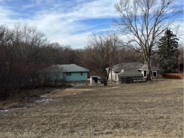 2126 N 136th Street, Omaha, NE 68164