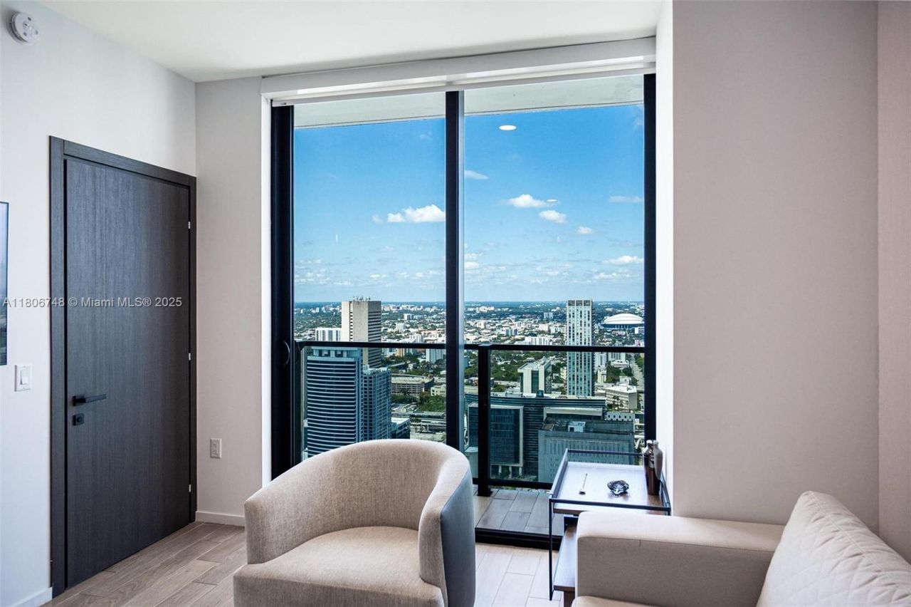 398 NE 5th St, Unit 4518, Miami, FL 33132 Photo