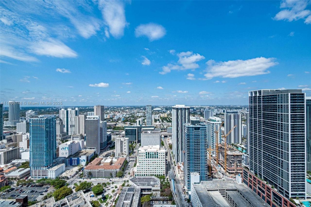 398 NE 5th St, Unit 4518, Miami, FL 33132 Photo