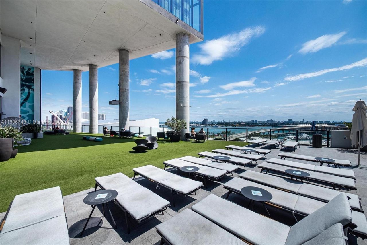 398 NE 5th St, Unit 4518, Miami, FL 33132 Photo