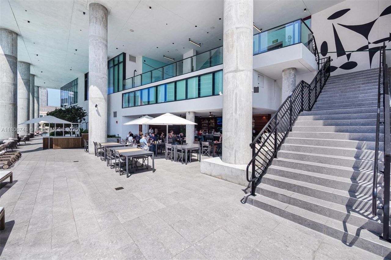 398 NE 5th St, Unit 4518, Miami, FL 33132 Photo