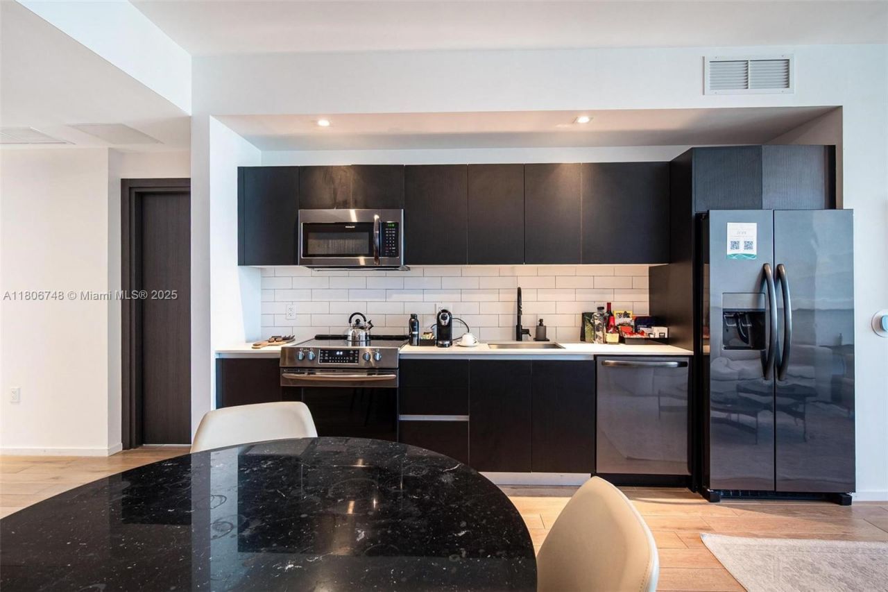 398 NE 5th St, Unit 4518, Miami, FL 33132 Photo