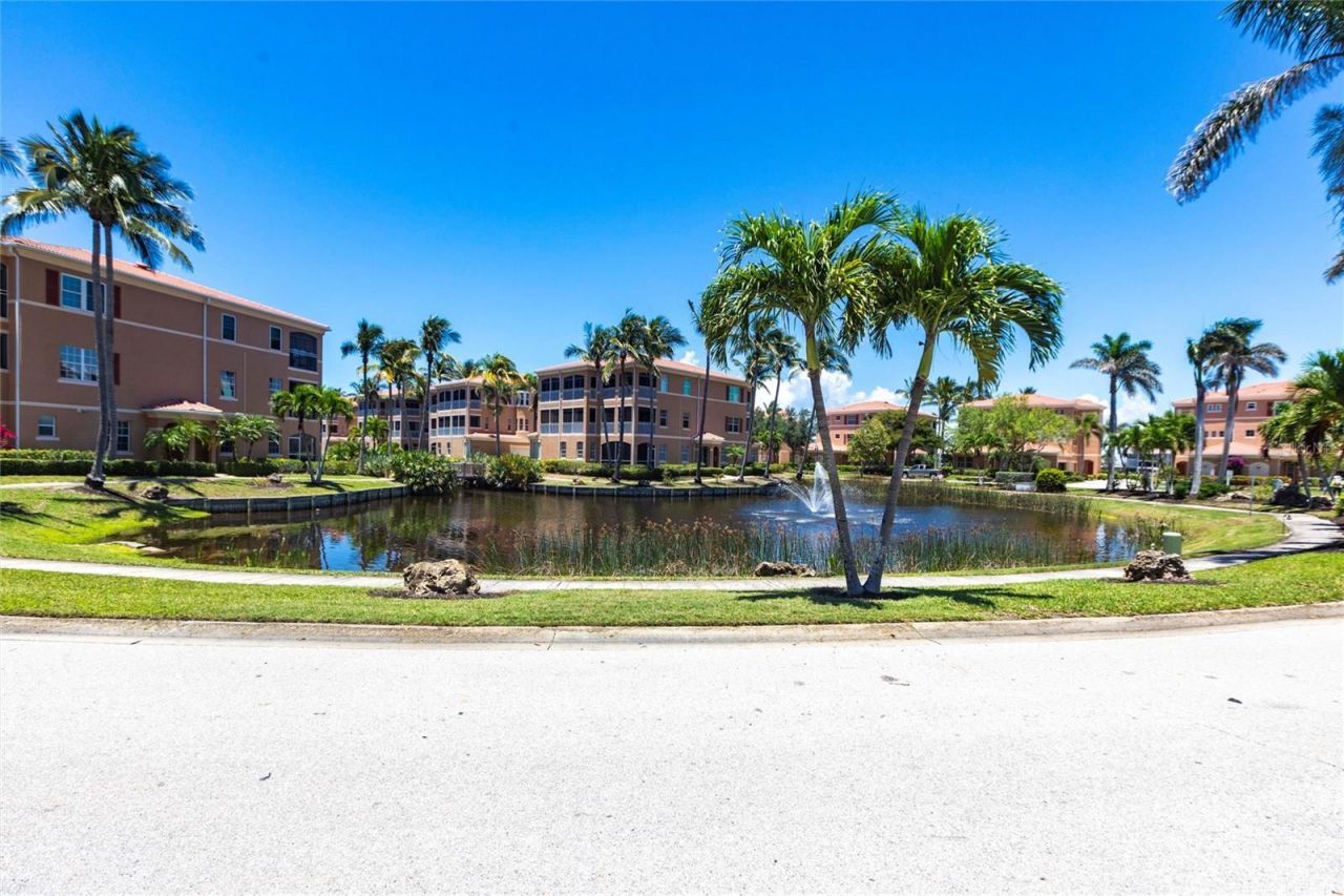 3329 Sunset Key Circle, Unit 107, Punta Gorda, FL 33955 Photo