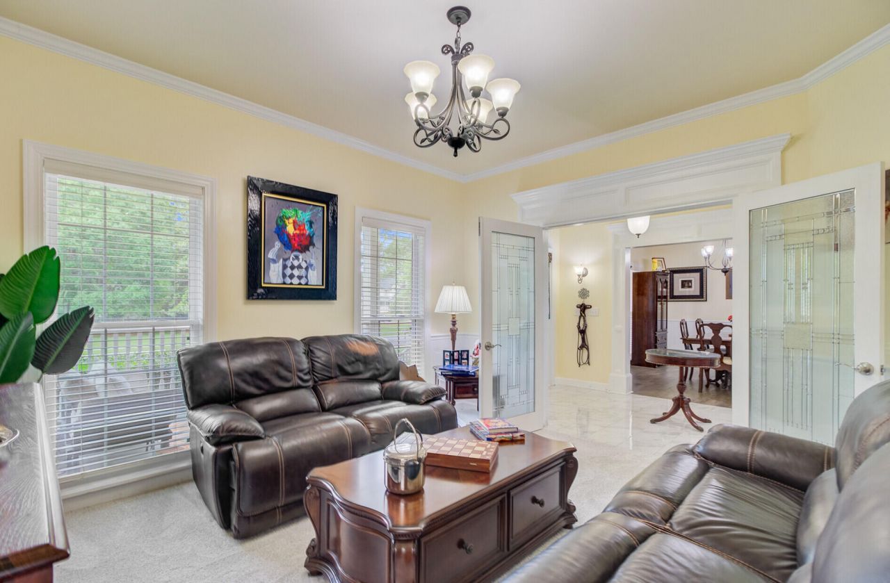 204 Bellerive Lane Photo 11