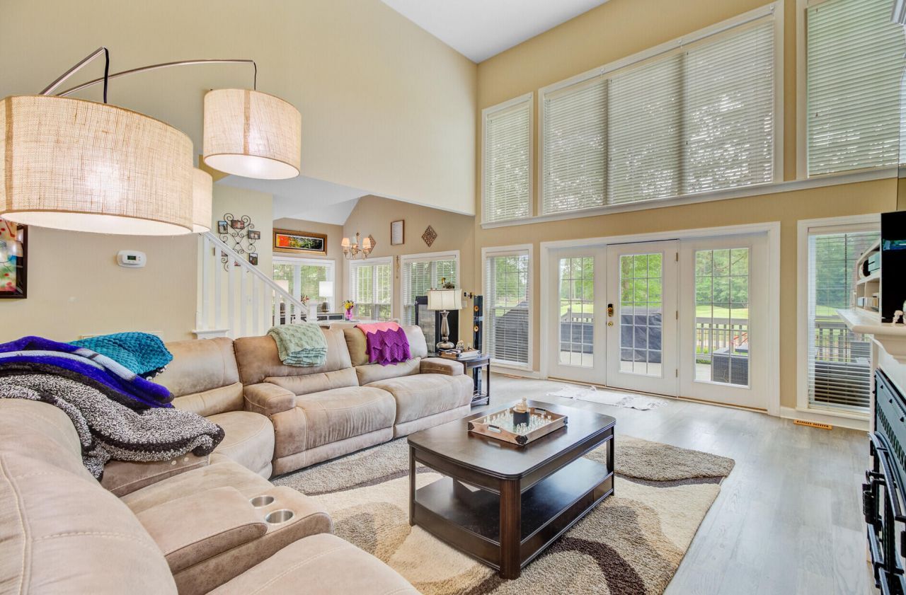 204 Bellerive Lane Photo 15