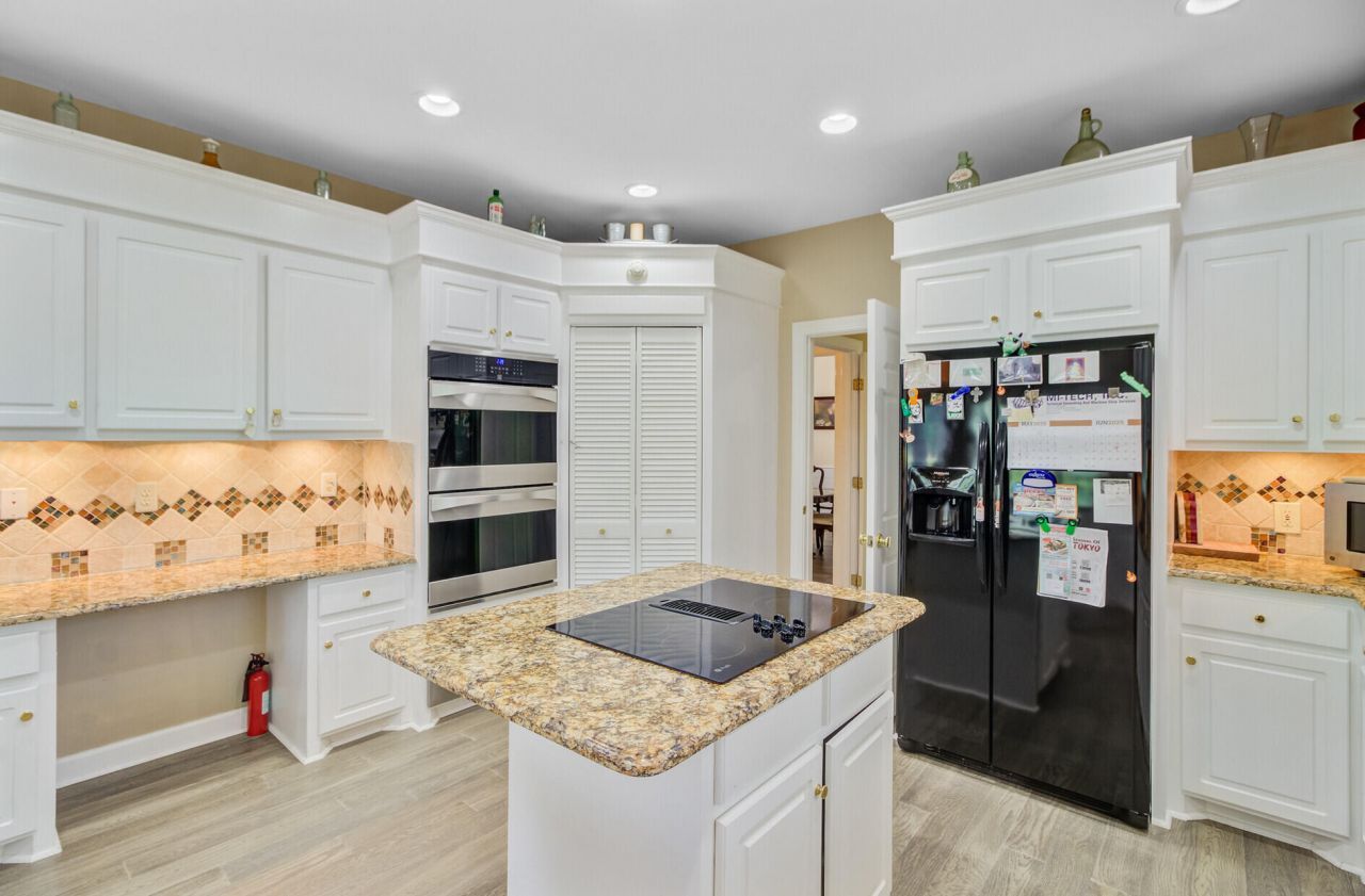 204 Bellerive Lane Photo 21