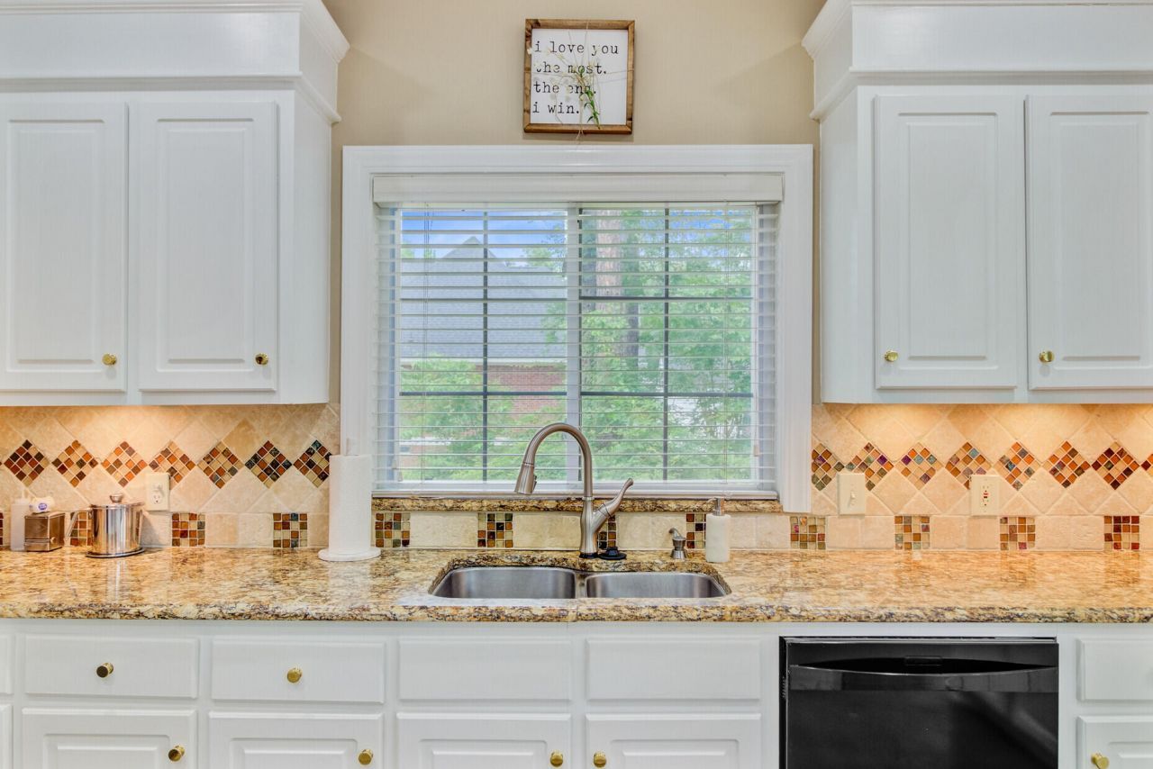 204 Bellerive Lane Photo 23