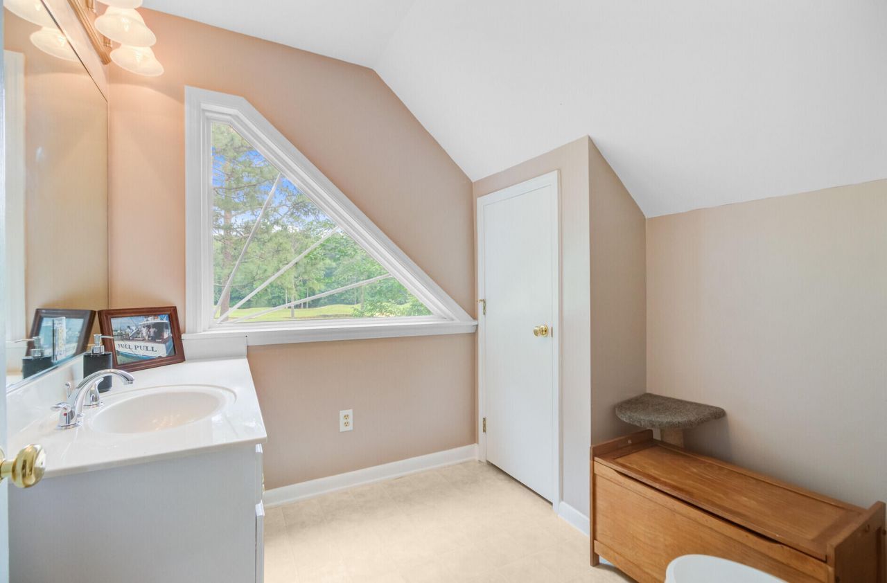 204 Bellerive Lane Photo 47