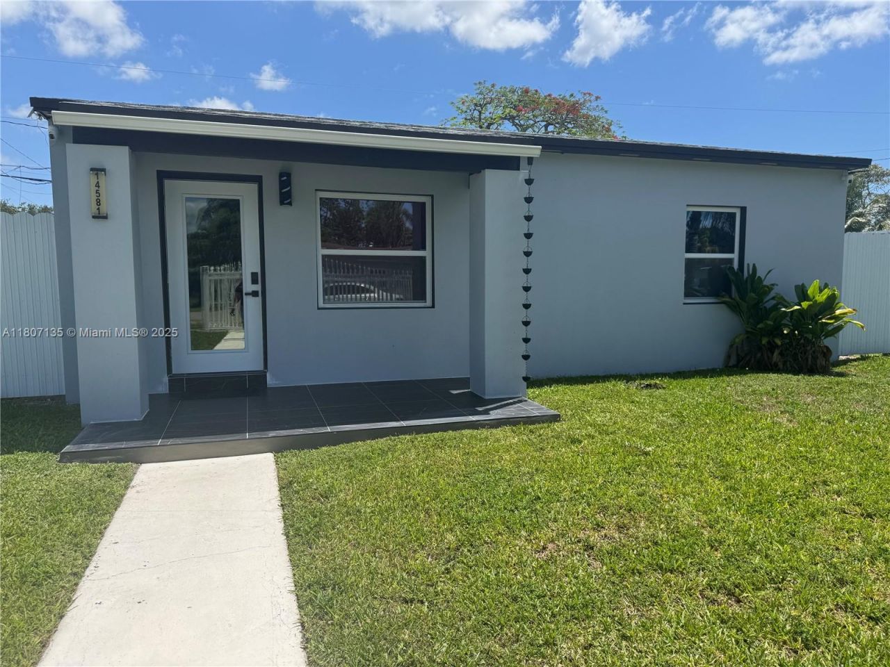 14581 Jackson St, Miami, FL 33176 Photo