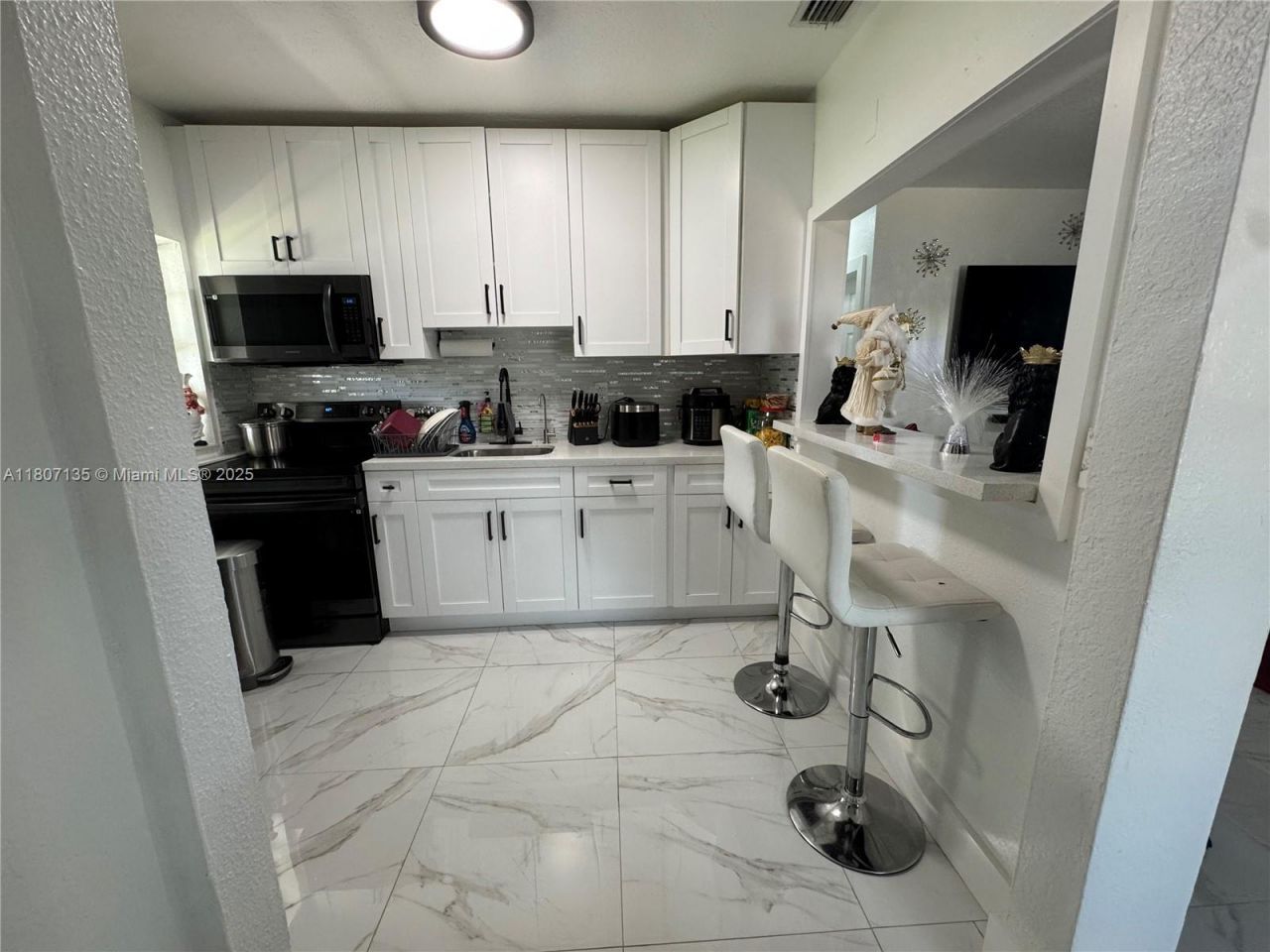 14581 Jackson St, Miami, FL 33176 Photo