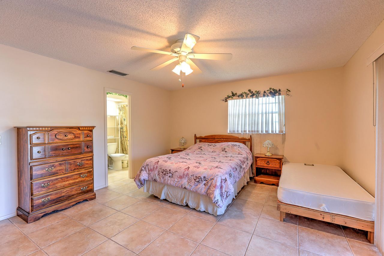 25 Lake Vista Trail, Unit 203, Port Saint Lucie, FL 34952 Photo