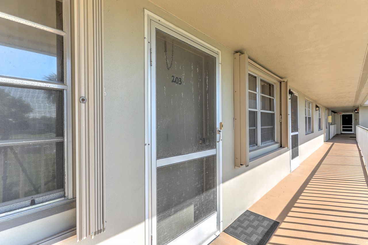 25 Lake Vista Trail, Unit 203, Port Saint Lucie, FL 34952 Photo