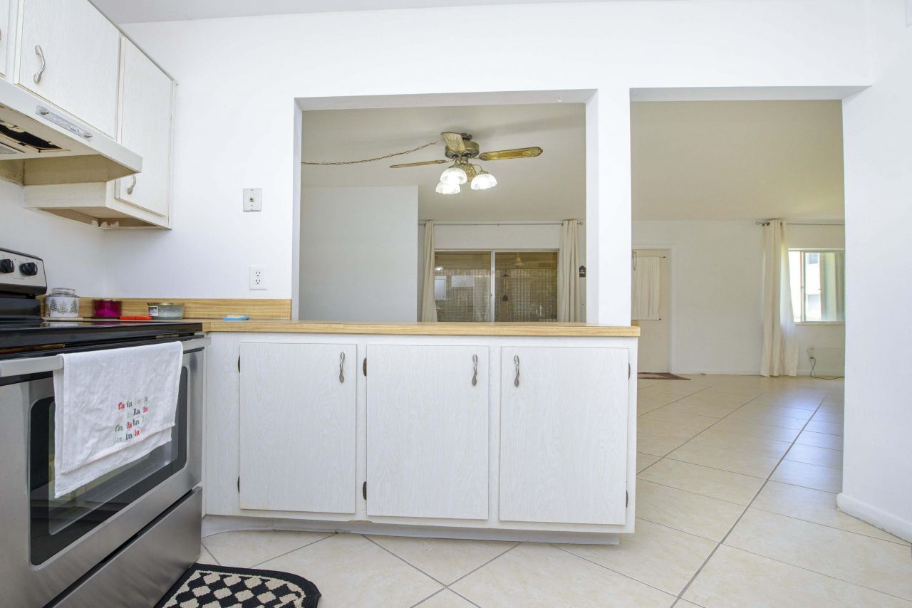 3531 Pine Needle Drive, Unit C1, Greenacres, FL 33463 Photo