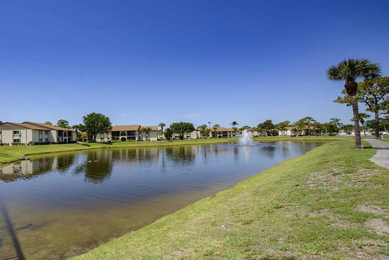 3531 Pine Needle Drive, Unit C1, Greenacres, FL 33463 Photo