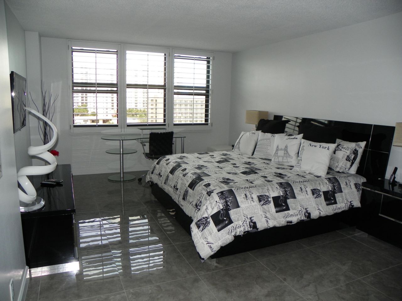 3400 N Ocean Drive, Unit 905, Riviera Beach, FL 33404 Photo