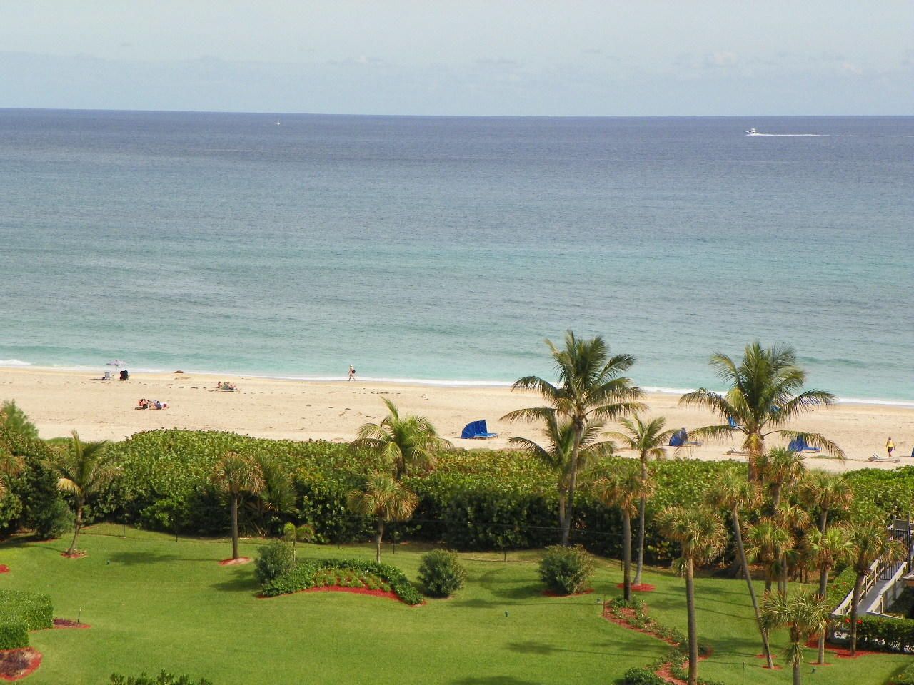 3400 N Ocean Drive, Unit 905, Riviera Beach, FL 33404 Photo