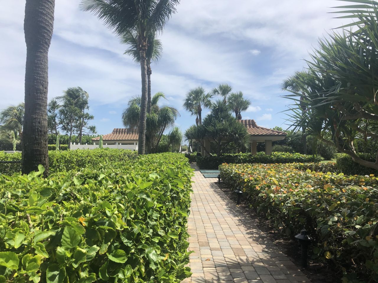 3400 N Ocean Drive, Unit 905, Riviera Beach, FL 33404 Photo