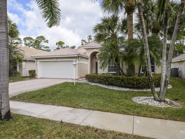 172 Jones Creek Drive, Jupiter, FL 33458