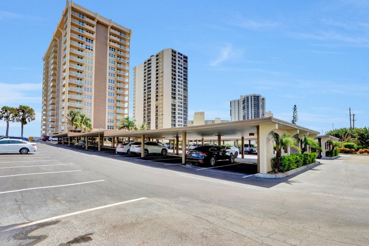 5440 N Ocean Drive, Unit 601, Riviera Beach, FL 33404 Photo