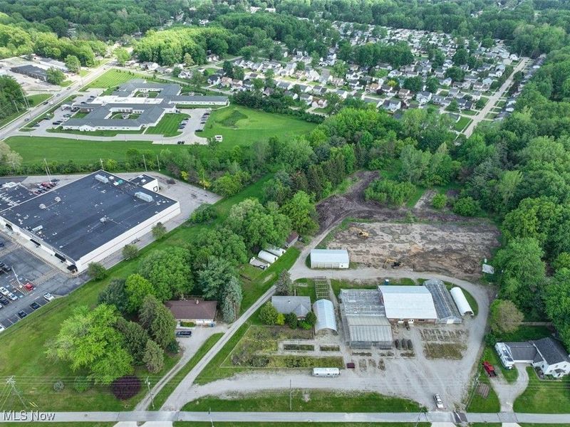 33911 Center Ridge Road, North Ridgeville, OH 44039 Photo 3