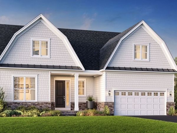 20 Loons Call, Unit 108, Plymouth, MA 02360