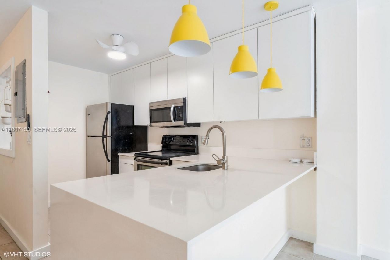 750 NE 64th St, Unit B308, Miami, FL 33138 Photo