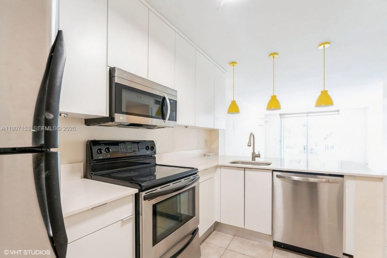 750 NE 64th St, Unit B308, Miami, FL 33138 Photo