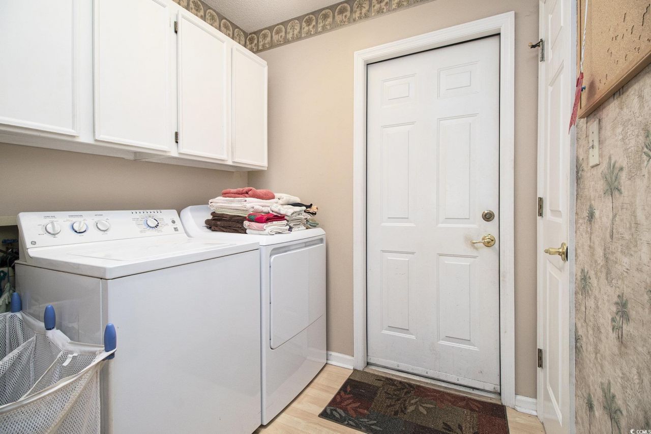 3910 Stillwood Dr. Photo 25