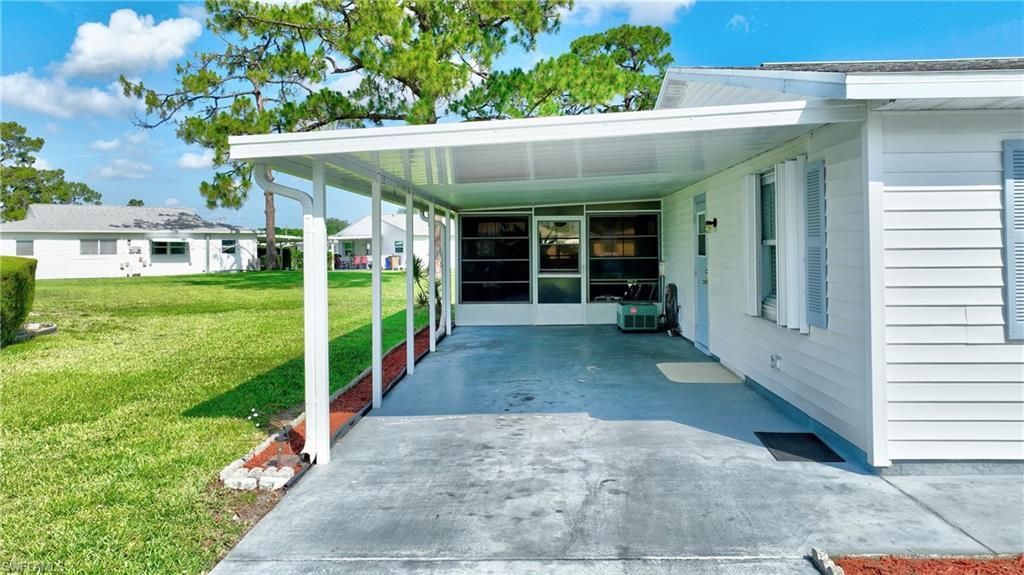 26 Pinewood Blvd, Lehigh Acres, FL 33936 Photo